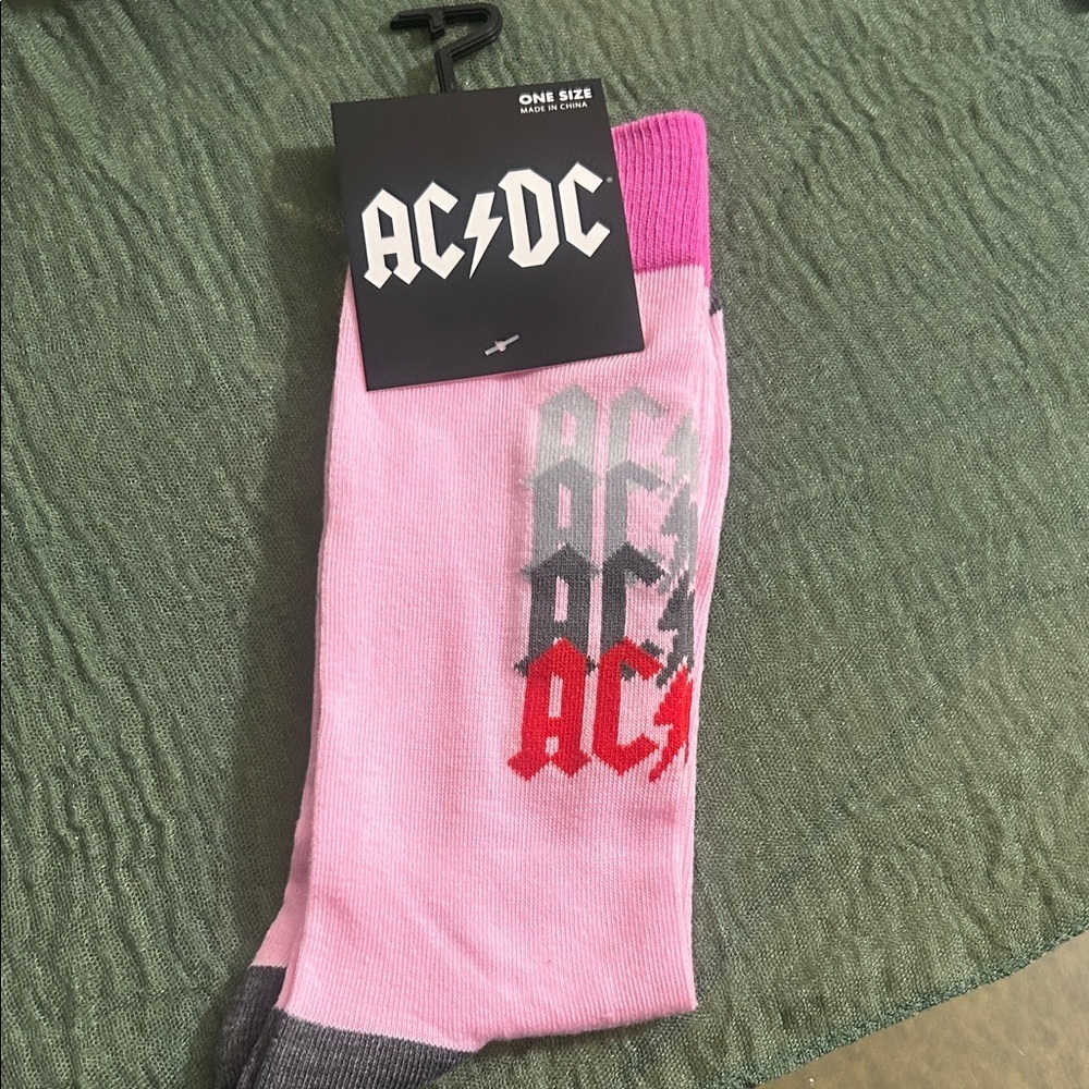 AC/DC Men's Casual Socks in Pink and Gray